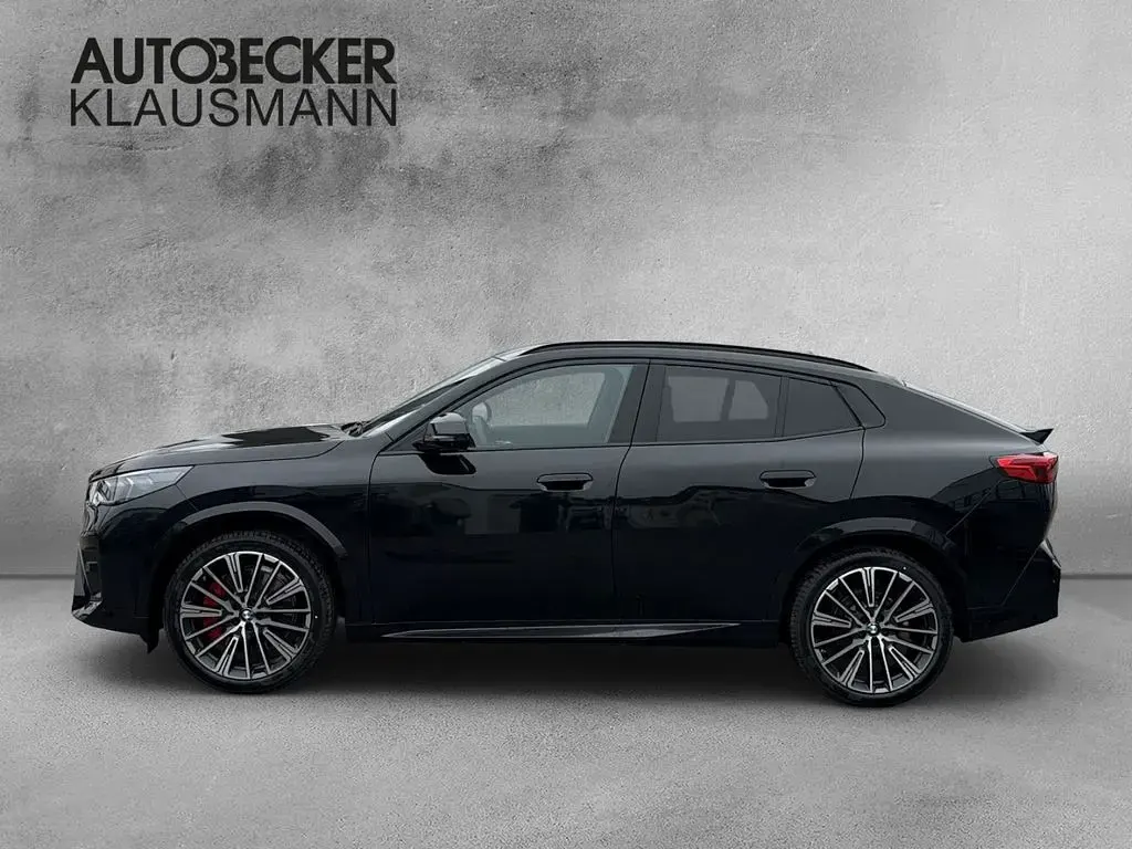 Neu BMW iX2 M Sport 225 kW (306 PS) 2026 Schwarz SUV