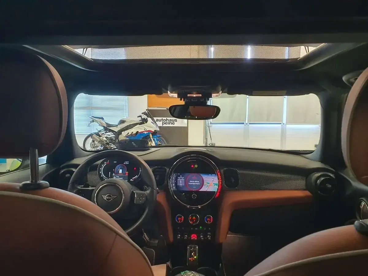 Gebraucht Mini Cooper S Coupé 178 PS (130 kW) 2023 Zesty gelb Coupé