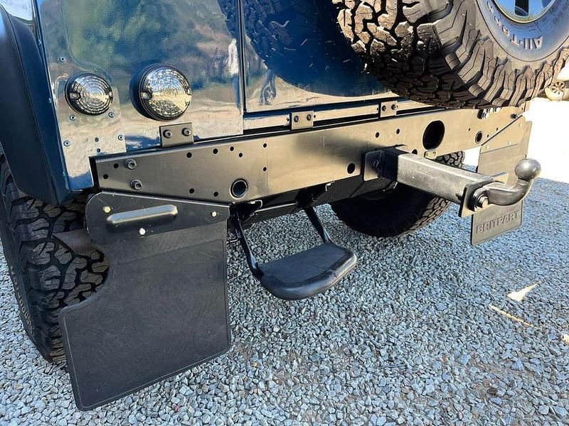 Gebraucht Land Rover Defender 261 PS (191 kW) 2000 Blau SUV