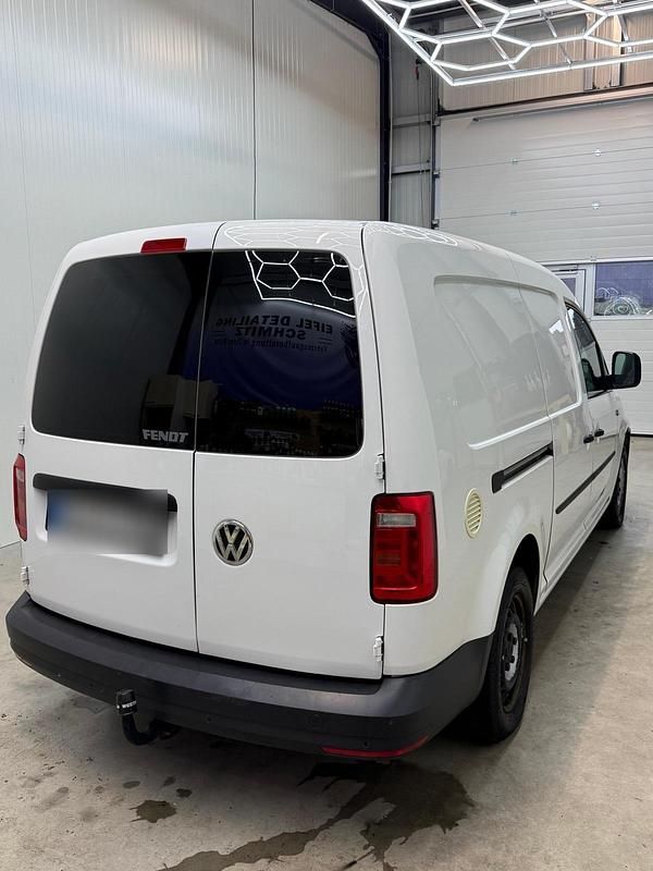 Gebraucht VW Caddy Maxi 102 PS (75 kW) 2016 Weiß Van / Kleinbus