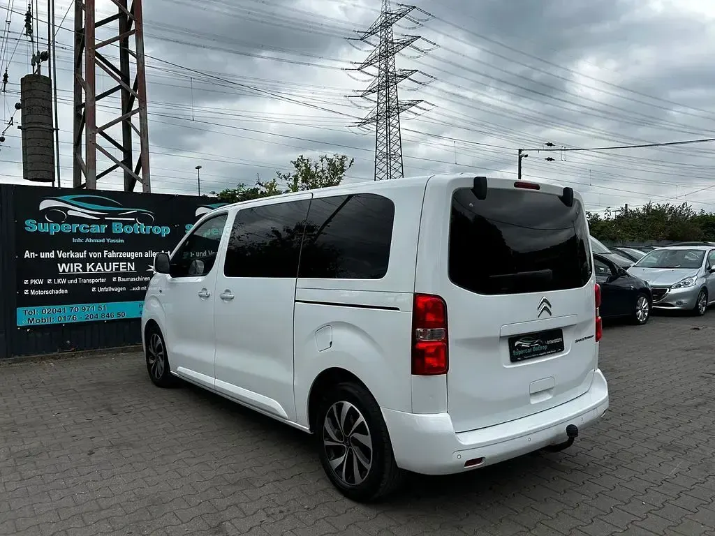 Gebraucht Citroën Spacetourer Shine 179 PS (131 kW) 2018 Weiß Van / Kleinbus