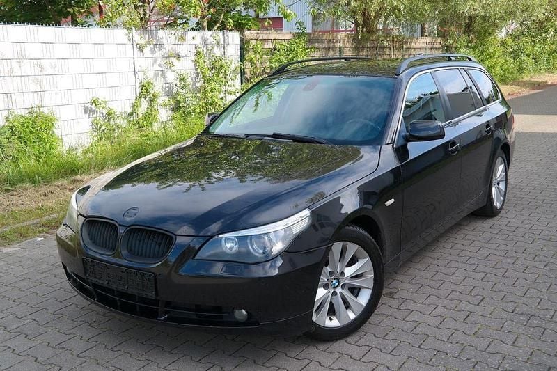 Schwarz Gebraucht 2005 BMW 525 Sport Line Kombi | 3.880 € (Fairer Preis) - Bild 1/4