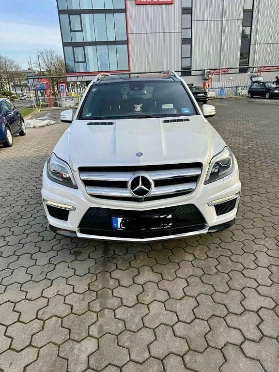Weiß Gebraucht 2014 Mercedes GL350 SUV | 34.500 € - Bild 1/4