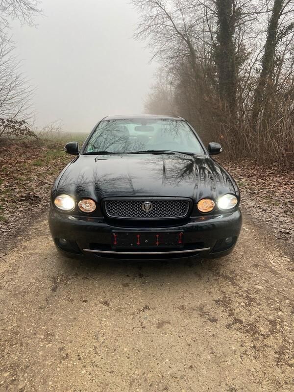 Schwarz Gebraucht 2008 Jaguar X-type Limousine | 6.700 € (Teuer) - Bild 1/4
