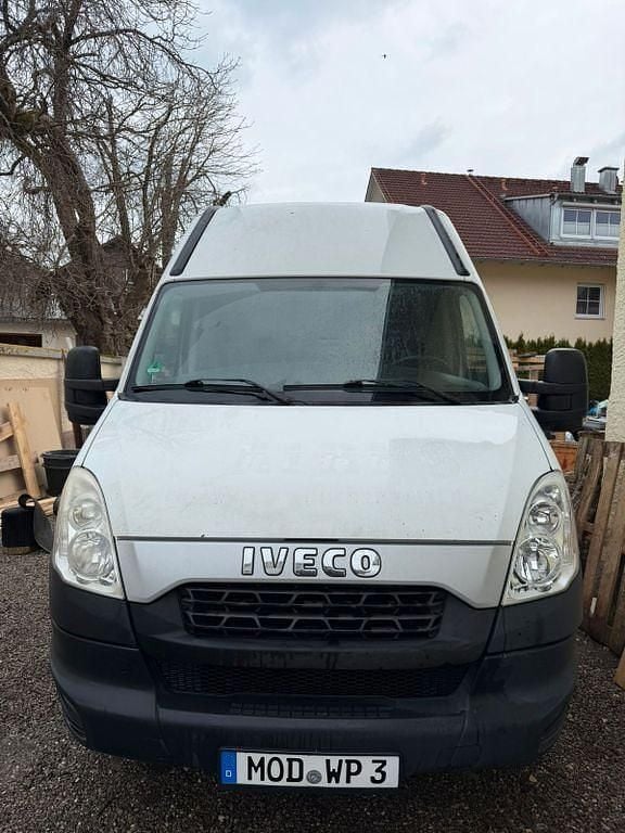 Gebraucht Iveco Daily 170 PS (125 kW) 2013 Weiß Van / Kleinbus