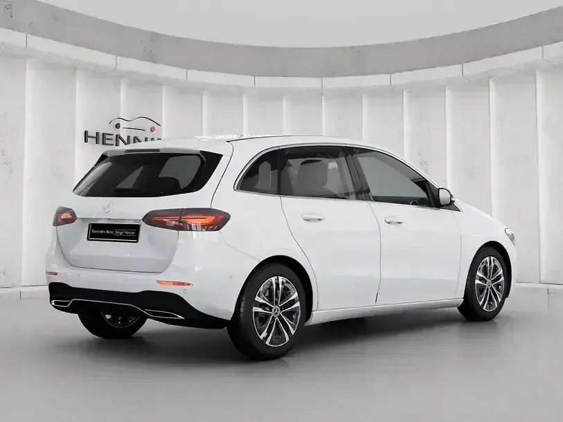 Gebraucht Mercedes B200 Progressive 163 PS (119 kW) 2025 Unilack polarweiß Kleinwagen