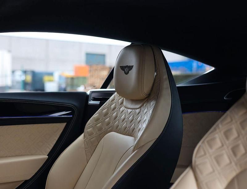 Gebraucht Bentley Continental GT 598 PS (439 kW) 2020 Schwarz