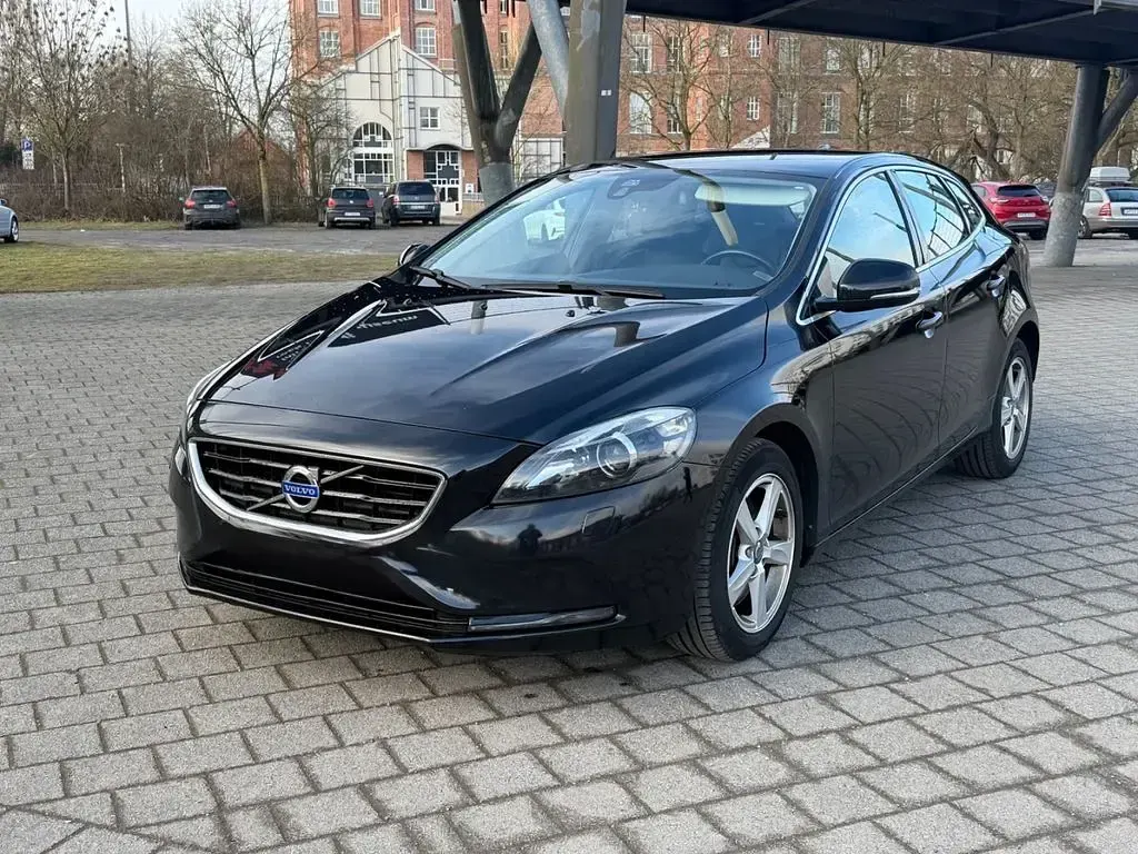 Gebraucht Volvo V40 Summum 190 PS (139 kW) 2014 Schwarz Limousine