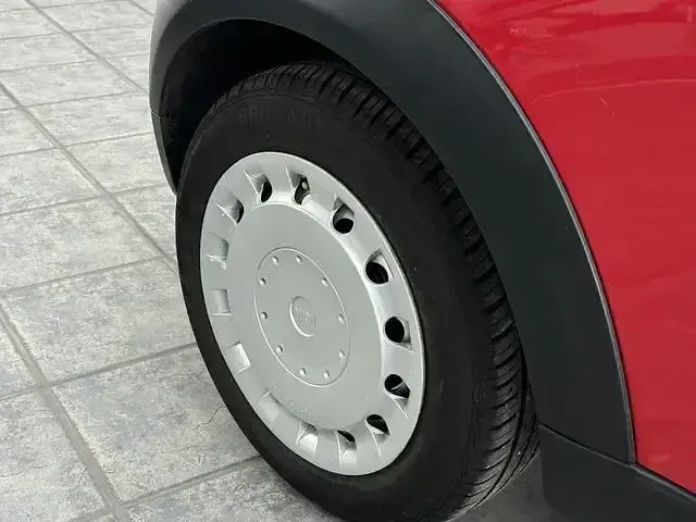 Gebraucht Mini ONE 75 PS (55 kW) 2009 Rot Kleinwagen