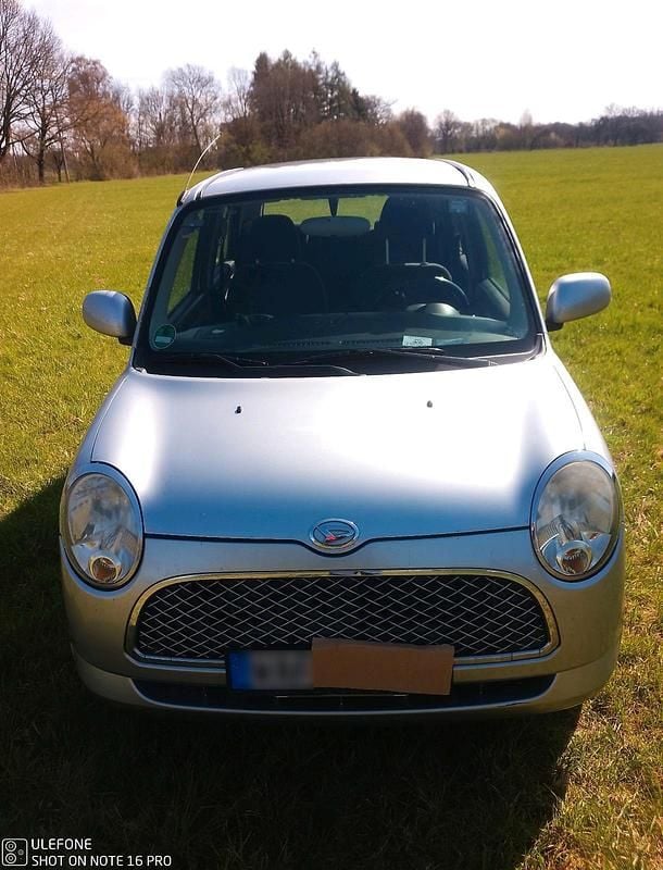 Gebraucht Daihatsu Trevis 58 PS (42 kW) 2007 Silber Kleinwagen