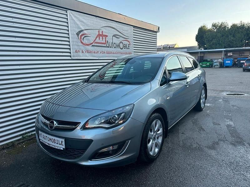 Gebraucht Opel Astra 165 PS (121 kW) 2015 Grau Kombi