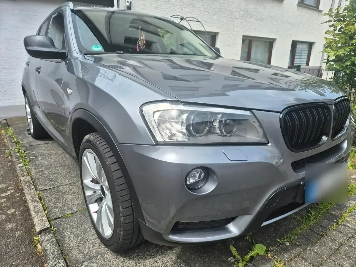 Gebraucht BMW X3 184 PS (135 kW) 2026 Grau SUV