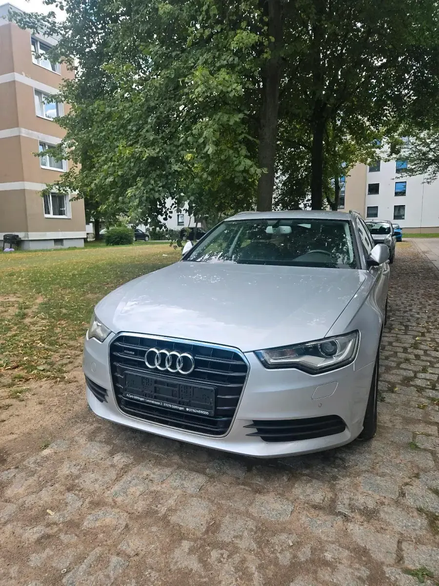 Gebraucht Audi A6 205 PS (150 kW) 2012 Silber Kombi