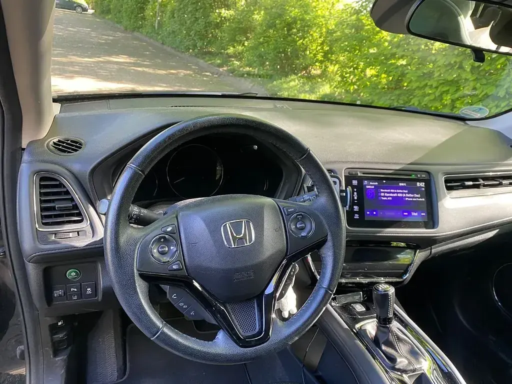 Gebraucht Honda HR-V Elegance 120 PS (88 kW) 2016 Schwarz SUV