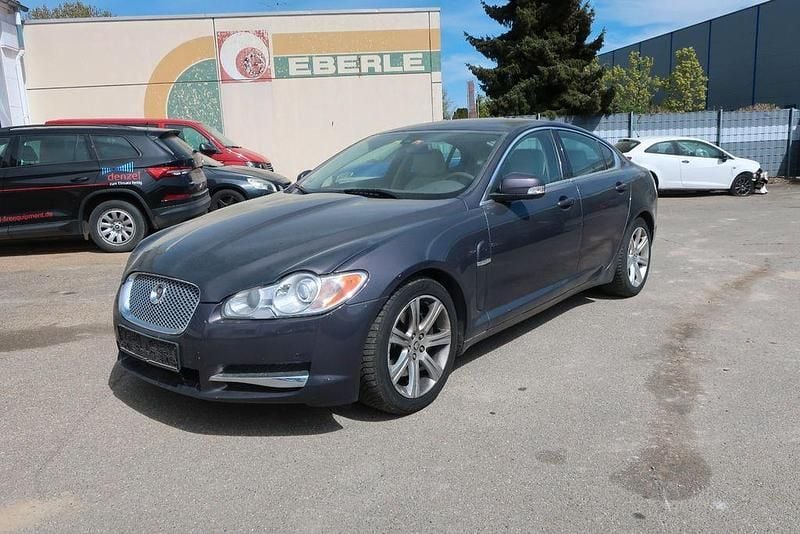 Gebraucht Jaguar XF Premium Luxury 298 PS (219 kW) 2009 Grau Limousine