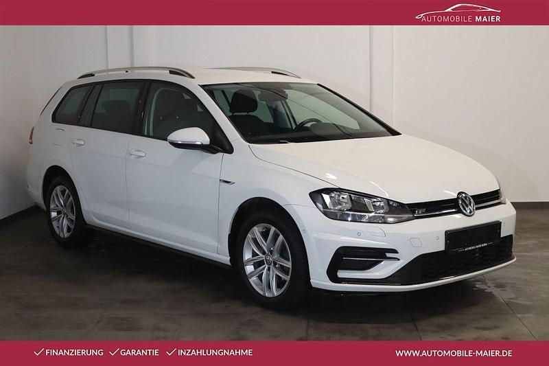 Gebraucht VW Golf VII R-line 150 PS (110 kW) 2021 Weiß Kleinwagen