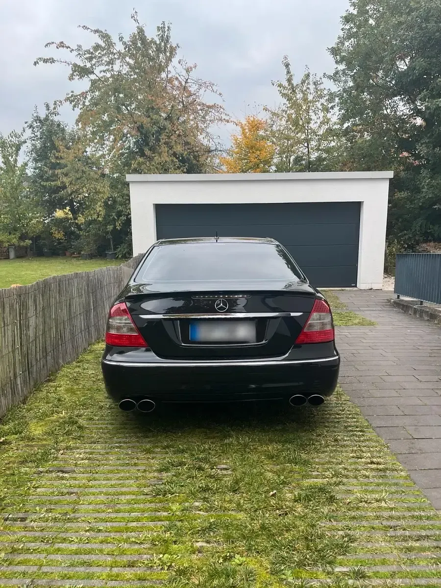 Gebraucht Mercedes E350 AMG 272 PS (200 kW) 2006 Schwarz Limousine