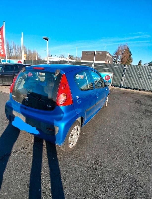 Gebraucht Peugeot 107 68 PS (50 kW) 2009 Blau Kleinwagen