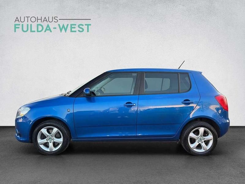 Second-hand Skoda Fabia 105 CP (77 kW) 2014 Albastru Berlinǎ