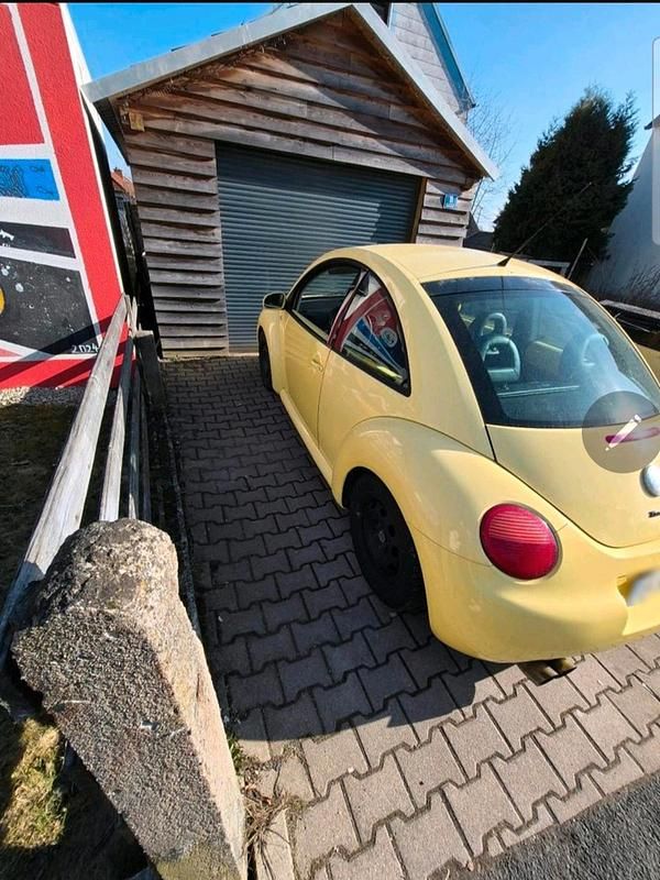 Gebraucht VW New Beetle 210 PS (154 kW) 2002 Gelb Kleinwagen