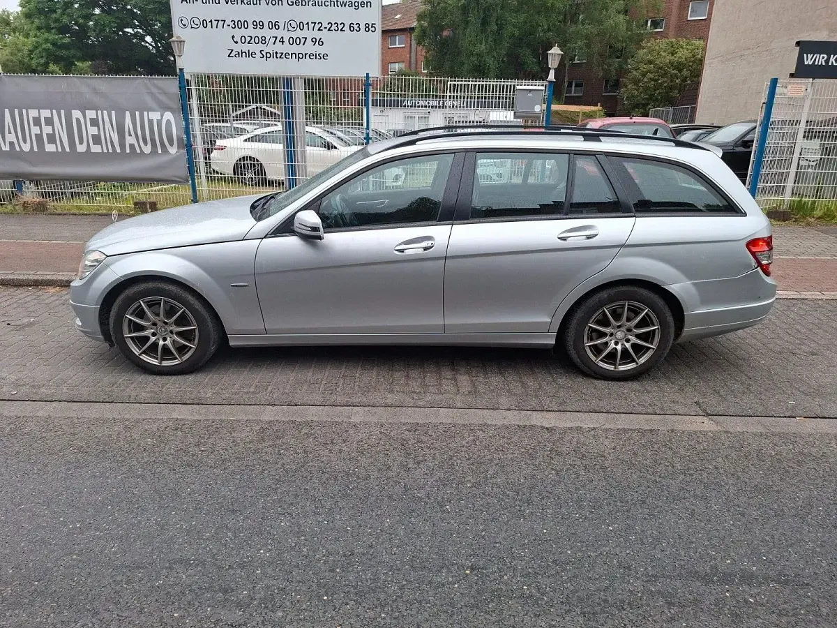 Second-hand Mercedes C220 170 CP (125 kW) 2010 Argintiu Break