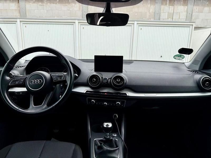 Gebraucht Audi Q2 Basis 150 PS (110 kW) 2019 Schwarz SUV