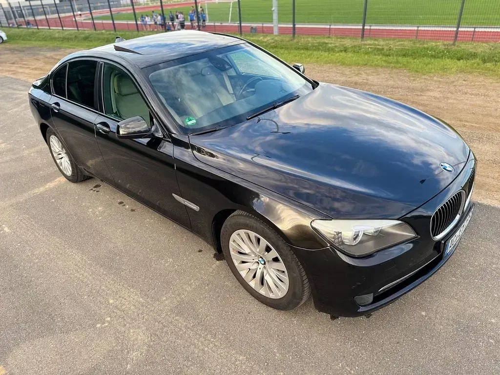 Occasion BMW 730 Performance 245 ch (180 kW) 2011 Noir Berline