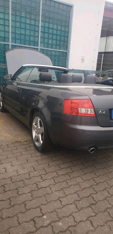 Gebraucht Audi A4 Cabriolet 120 PS (88 kW) 2005 Grau Cabrio