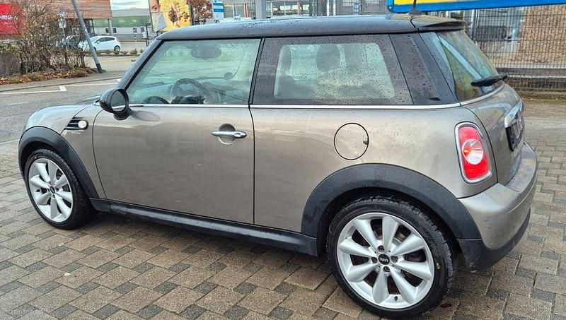 Gebraucht Mini Cooper Pepper 122 PS (89 kW) 2011 Silber Kleinwagen