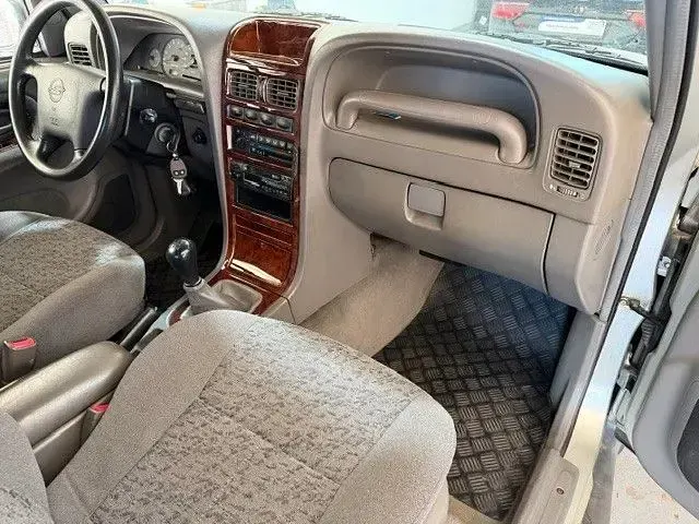 Gebraucht SsangYong Korando 120 PS (88 kW) 2002 Silber SUV