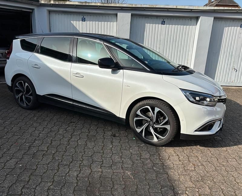 Gebraucht Renault Grand Scénic IV Bose Edition 163 PS (119 kW) 2019 Weiß Van / Kleinbus