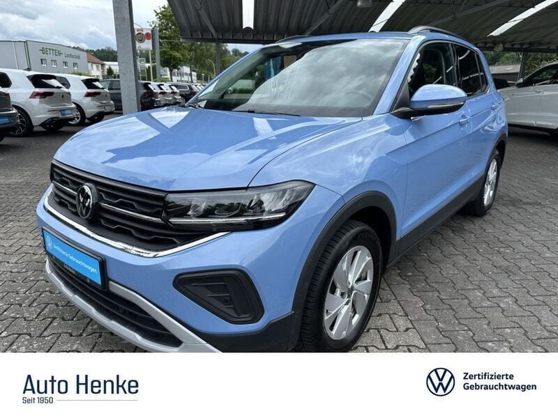 Clear blue (metallic) Gebraucht 2024 VW T-Cross Life SUV | 20.950 € (Fairer Preis) - Bild 1/4