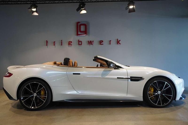 Gebraucht Aston Martin Vanquish 572 PS (420 kW) 2014 Weiß Cabrio