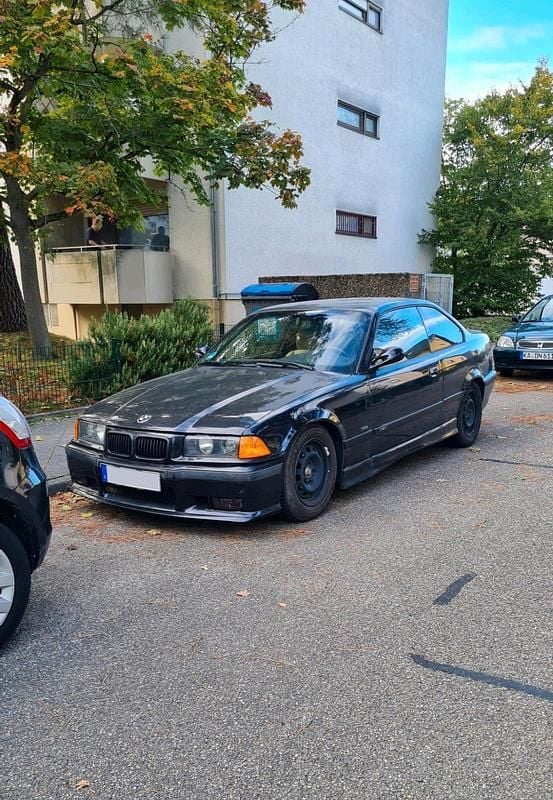 Gebraucht BMW 328 193 PS (141 kW) 1996 Schwarz Coupé