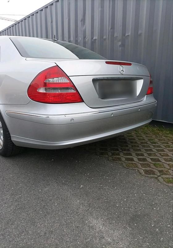 Gebraucht Mercedes E320 224 PS (164 kW) 2004 Silber Limousine