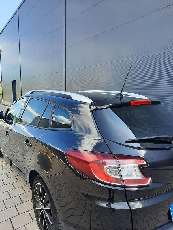 Gebraucht Renault Mégane GrandTour Bose Edition 131 PS (96 kW) 2013 Kombi