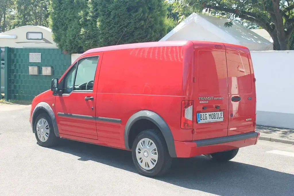 Używany Ford Transit Connect Trend 90 KM (66 kW) 2013 Czerwony Minivan
