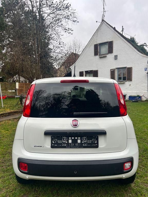 Gebraucht Fiat Panda 69 PS (50 kW) 2017 Weiß Kleinwagen