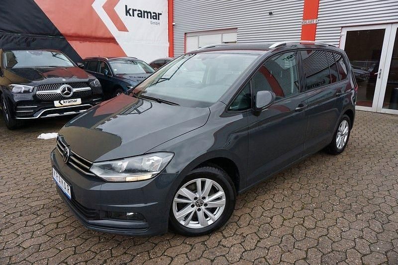 Gebraucht VW Touran Comfortline 150 PS (110 kW) 2021 Grau Van / Kleinbus