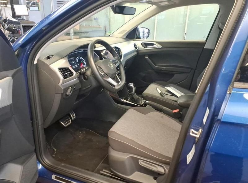 Gebraucht VW T-Cross Move 110 PS (80 kW) 2023 Blau SUV