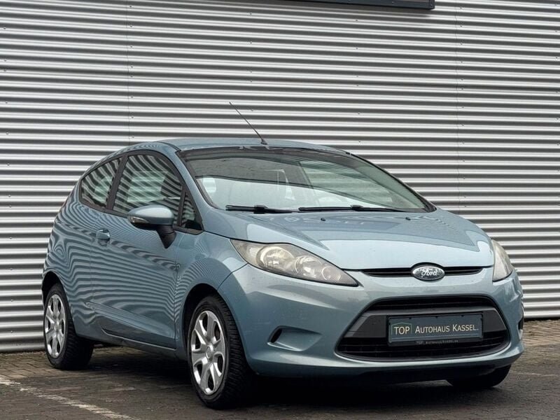 Gebraucht Ford Fiesta Trend 82 PS (60 kW) 2008 Grau Kleinwagen
