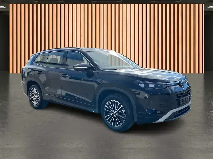 Gebraucht VW Tayron 150 PS (110 kW) 2025 Schwarz SUV