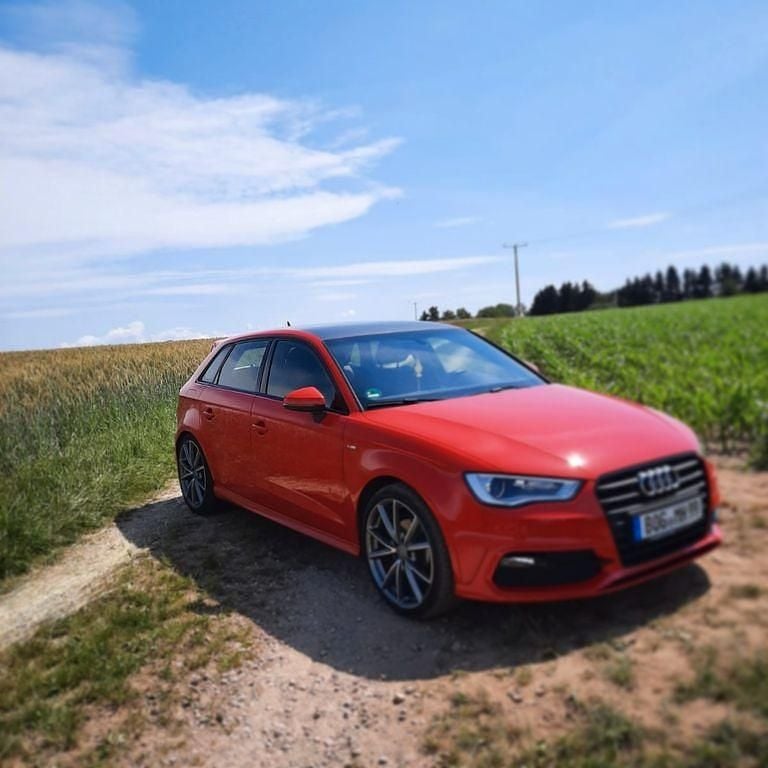 Gebraucht Audi A3 S-Line 150 PS (110 kW) 2016 Rot Limousine