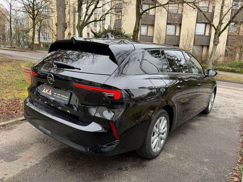 Gebraucht Opel Astra Business Edition 131 PS (96 kW) 2023 Schwarz Limousine