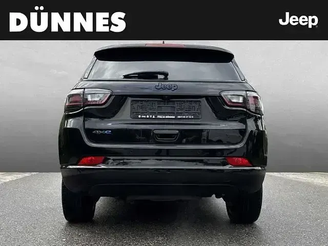 Gebraucht Jeep Compass 241 PS (177 kW) 2022 Schwarz (solid black) SUV