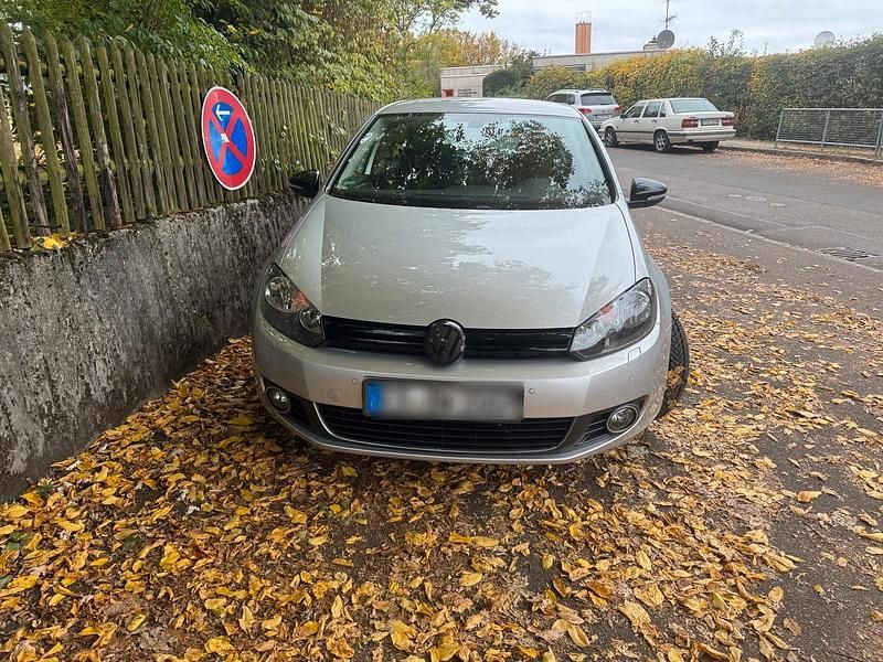 Silber Gebraucht 2009 VW Golf VI Kombi | 8.100 € (Teuer) - Bild 1/4