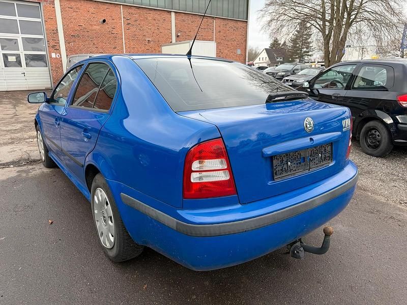 Gebraucht Skoda Octavia 102 PS (75 kW) 2009 Blau Limousine