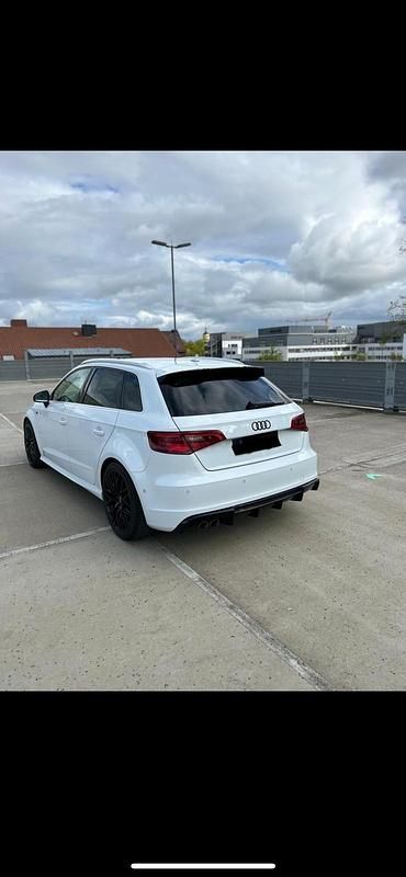 Gebraucht Audi A3 Design 150 PS (110 kW) 2014 Weiß Kleinwagen