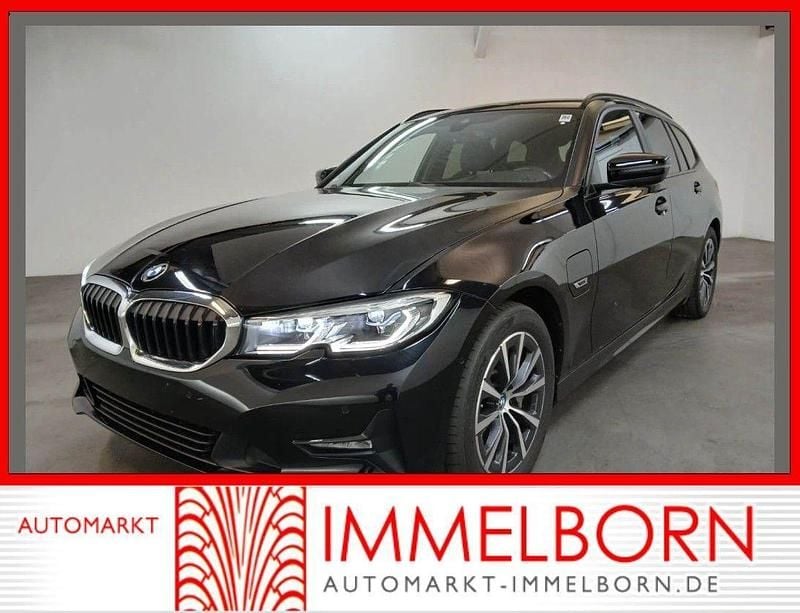 Schwarz Gebraucht 2022 BMW 330e Advantage Limousine | 23.980 € (Fairer Preis) - Bild 1/3