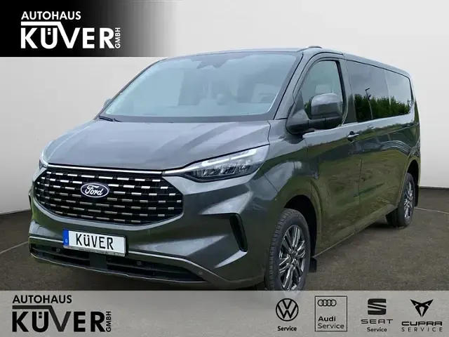 Neu Ford Tourneo Custom Titanium 170 PS (125 kW) 2026 Grau Van